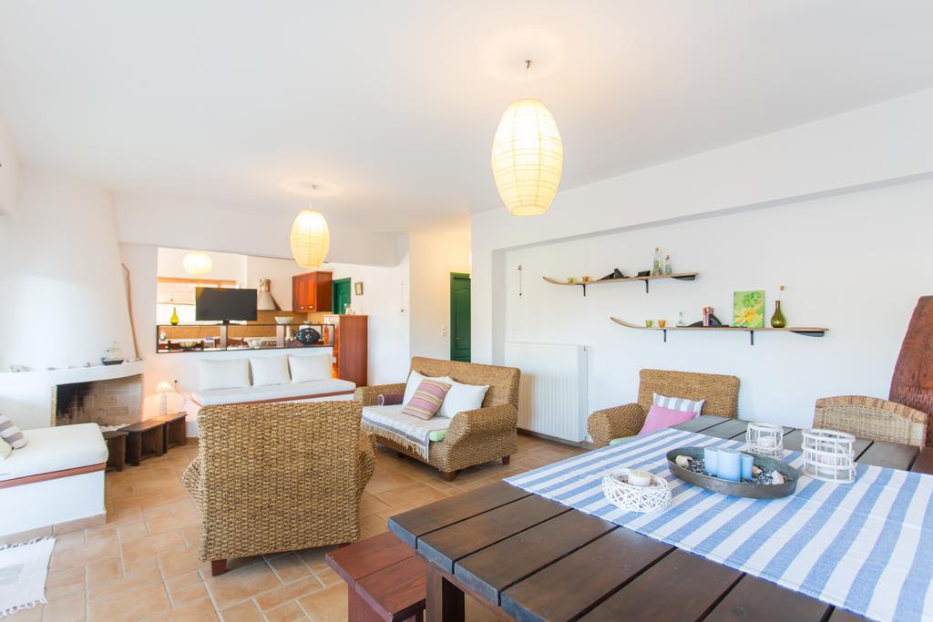 Marathon Beachside Villa 100M From The Beach Schinias Zewnętrze zdjęcie
